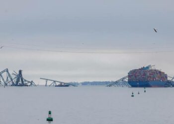 Two bodies found in US bridge collapse