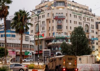 Israeli soldiers raid, shut down Al Jazeera’s West Bank bureau