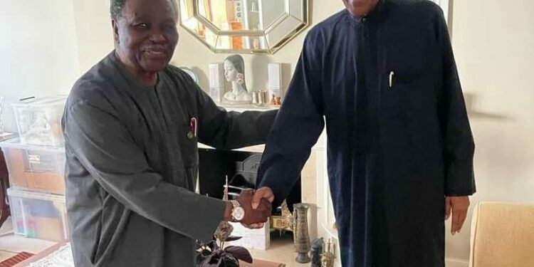 Buhari pays tributes to Gowon at 90