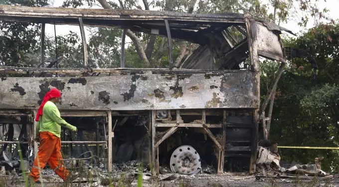 41 die in Mexico road accident